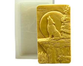 WOLF SILICONE MOLD for soap making, wax candle, polymer clay, resin, plaster and other crafts. Flexible, sturdy and detailed.