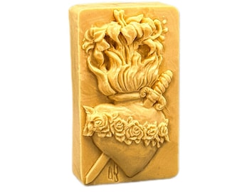 IMMACULATE HEART MARY - mold for soap making, wax candle, plaster, resin casting, chocolate and other crafts. Flexible and detailed.