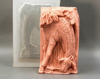 ANIMAL MOLDS