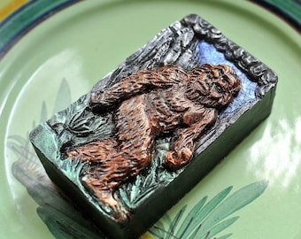 YETI SILICONE MOLD soap bar mould 5,5oz   resin plaster chocolate wax icing yeti big foot flexible sturdy bigfoot Sasquatch skunk ape