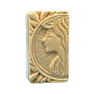 LADY SILICONE MOLD silicone soap  bar mould 5,5oz   resin plaster chocolate wax icing sexy woman