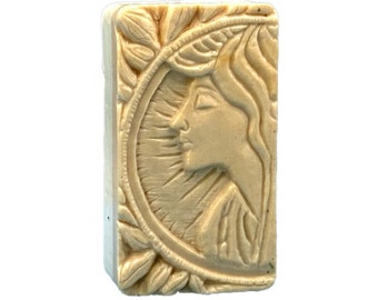 LADY SILICONE MOLD silicone soap  bar mould 5,5oz   resin plaster chocolate wax icing sexy woman