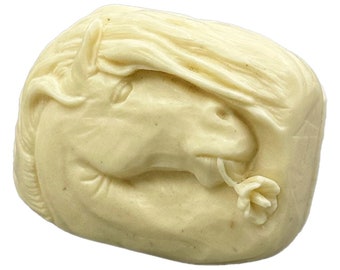 HORSE HEAD MOLD silicone for soap making, resin, plaster, wax, gypsum, pottery and other crafts