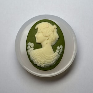 LADY SILICONE MOLD cameo sugarcraft resin fimo polymer clay mould soap fimo wax plaster icing chocolate food use food grade mould