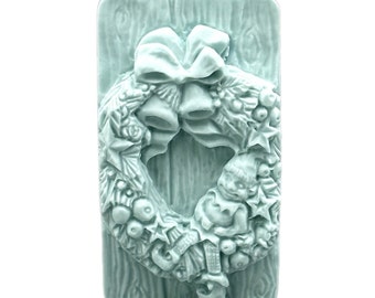 CHRISTMAS WREATH SILICONE mold flexible for soap making, clay, wax, plaster, 5 oz,  winter  Christmas , elf
