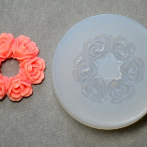 FLORAL WREATH SILICONE mold flexible fondant candy polymer clay fimo resin plaster mould