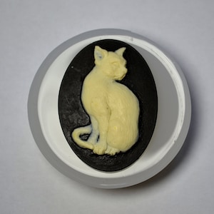 CAT SILICONE MOLD cameo fondant icing chocolate resin fimo polymer clay plaster mould 40x30mm