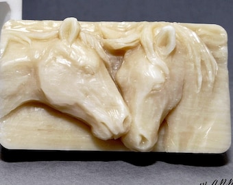 HORSE MOLDS