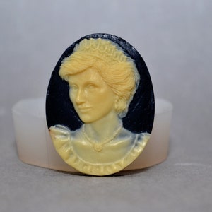 LADY SILICONE MOLD cameo sugarcraft resin fimo polymer clay mould soap fimo wax plaster icing chocolate food use food grade mould