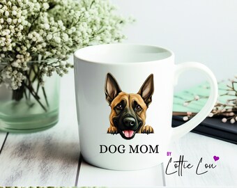 Taza personalizada Dog Mom con perro de raza Pastor Belga Malinois también con el nombre deseado