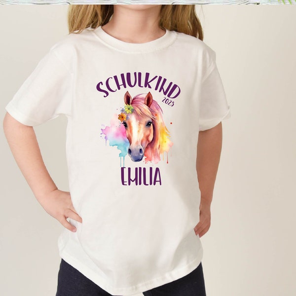 T-shirt horse rainbow school child 2023 with name and year for school enrollment gift
