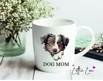 Taza personalizada Dog Mom con raza de perro Australia Shepard también con el nombre deseado