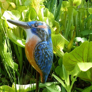 Gartenkeramik frostfester EISVOGEL in leuchtendem Blau Bild 6