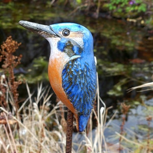 Gartenkeramik frostfester EISVOGEL in leuchtendem Blau Bild 2