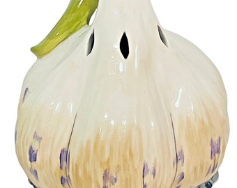 Heather Goldminc Ceramic Figural Garlic Bulb Keeper Ventilated with Ladybug 6"H