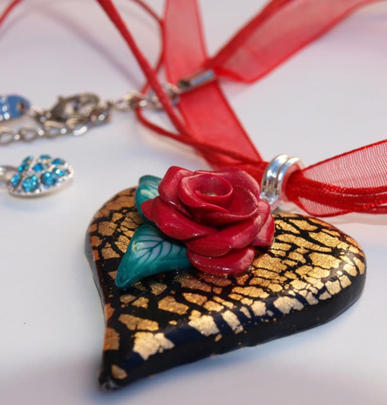 Halsband mit Anhänger aus FimoRose Anhänger Fimo Blumen | Etsy