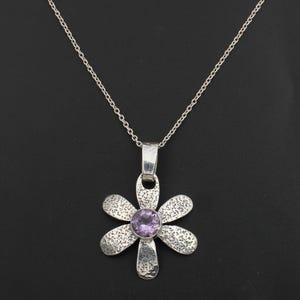 Sterling Silver Contemporary Daisy Pendant, Precious Flower Shaped Purple Amethyst Stone Pendant, Amethyst Flower Necklace, Birthday Gift