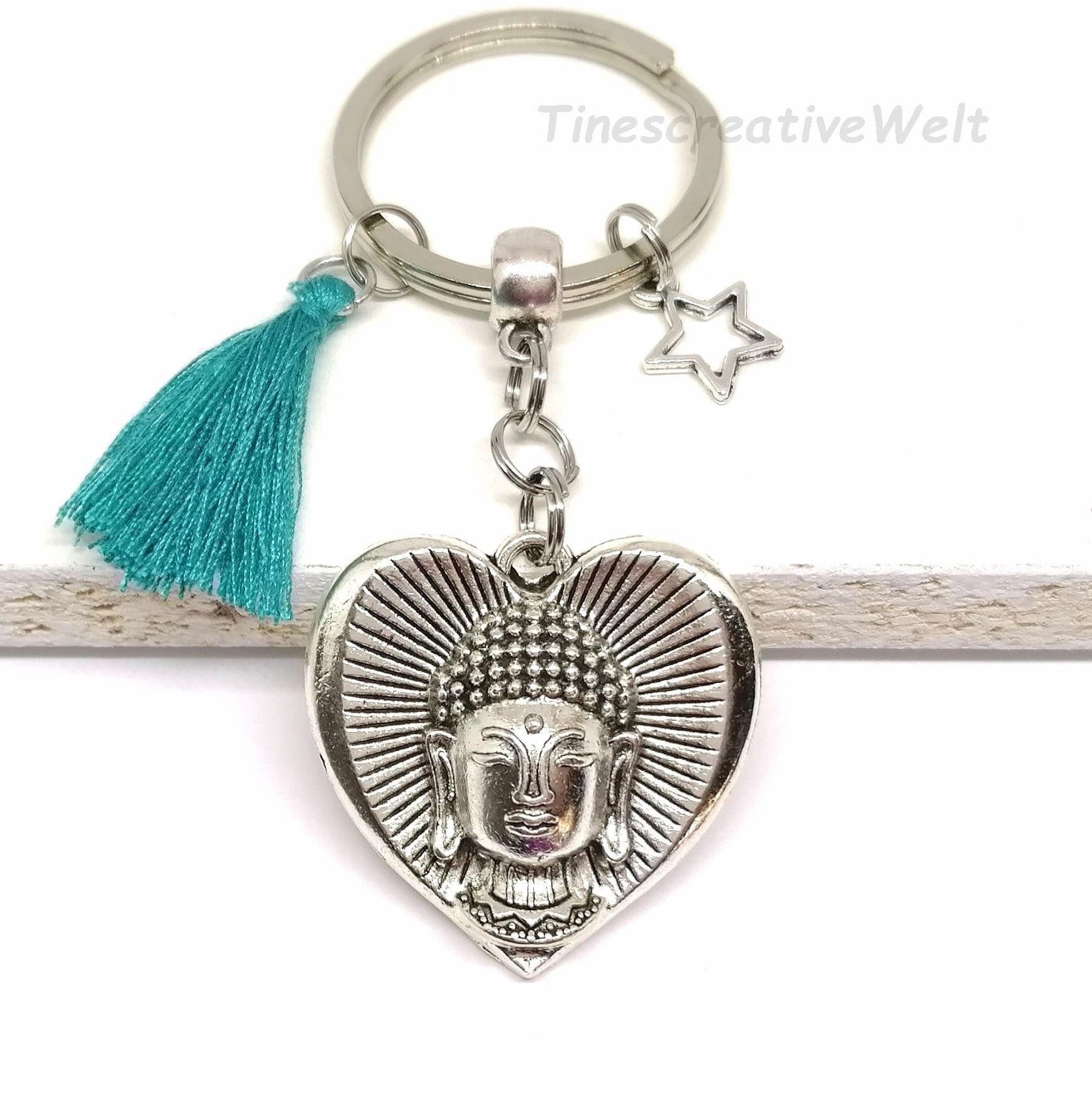 Yoga Om Lotusblume Schlüsselanhänger Aus Silber – Spirituelles Accessoire Für Schlüsselbund Oder Geschenk