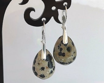 Boucles d’oreilles en jaspe dalmate , boucles d’oreilles en argent sterling , boucles d’oreilles Tear drop , levier arrière , boucles d’oreilles en pierres précieuses