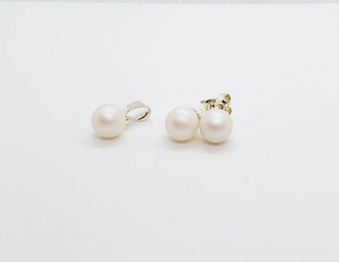 Ivory Pearl Earrings Pendant Set Swarovski Iridescent Pearl - Etsy