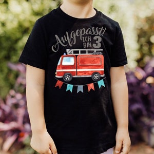 Mikalino Kinder T-Shirt Aufgepasst ich bin Drei 3 Feuerwehrauto Kurzarm Shirt | Geschenkidee