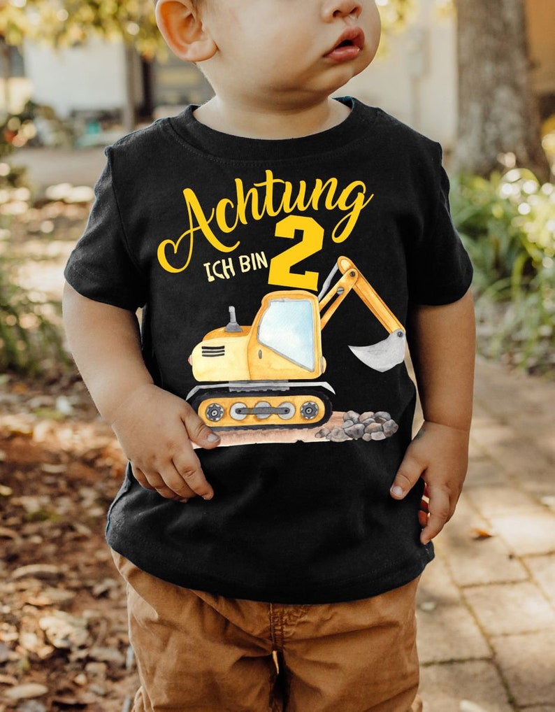 Mikalino Baby / Kinder T-Shirt mit Spruch Achtung ich bin Zwei 2 Bagger Schaufelbagger Kurzarm Geschenkidee Bild 1