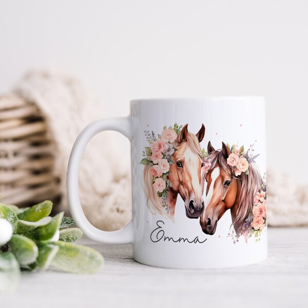 Personalisierte Pferde Tasse, Floral Pferdebecher, Geschenk für Pferdeliebhaber, Kaffeetasse mit Blumen und Pferdemotiv, Unique Mug (7392)