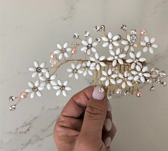 Elegant Gold Bridal Hair Comb | Wedding Hair Comb  display picture 1