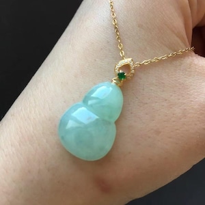 Natural Translucent Pale Green Jadeite Jade Pendant 18K Solid Yellow Gold & Certificated Grade A Icy Pale Apple Green Jade Gourd Pendant