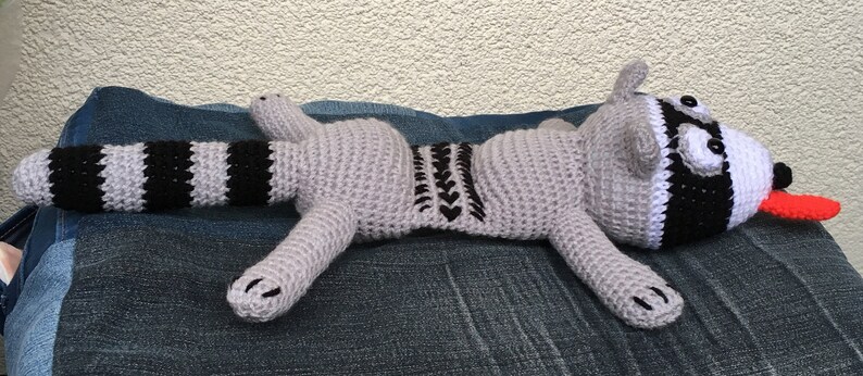 PDF crochet pattern Roadkill Raccoon in German image 3