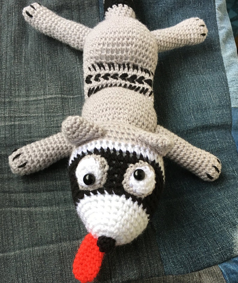 PDF crochet pattern Roadkill Raccoon in German image 2