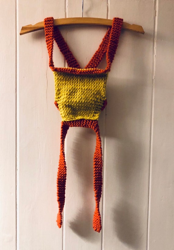 knitted baby carrier