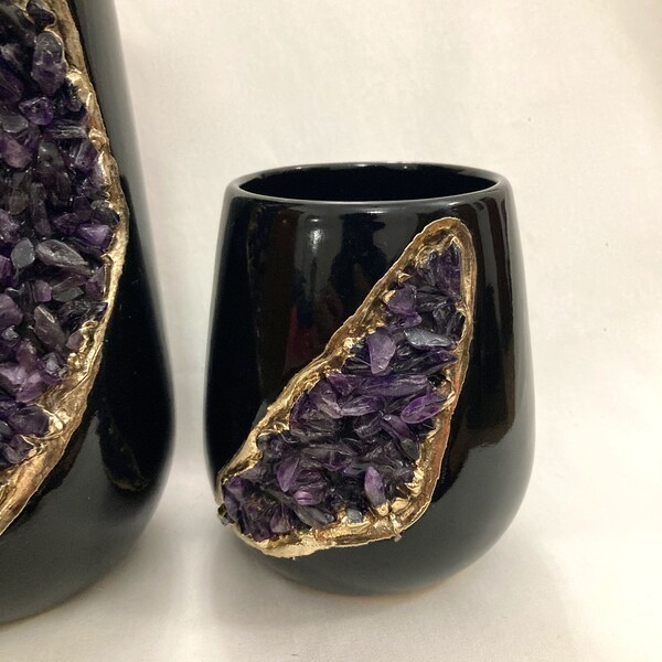 Jarrón de cerámica negro y dorado/plantador/olla/copa de vino/taza con piedras preciosas de cristal de ágata semipreciosa de amatista