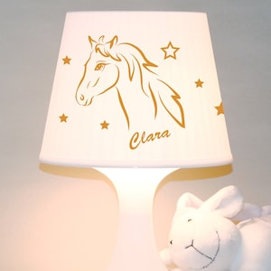 Kinderlampe, Tischlampe Pferd mit Wunschnamen Schlummerlampe Bild 1