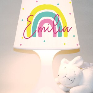 Kinderlampe, Tischlampe Regenbogen mit Wunschnamen Tischleuchte personalisierbar Bild 8