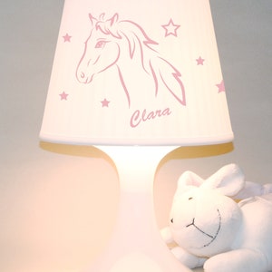 Kinderlampe, Tischlampe Pferd mit Wunschnamen Schlummerlampe Bild 3