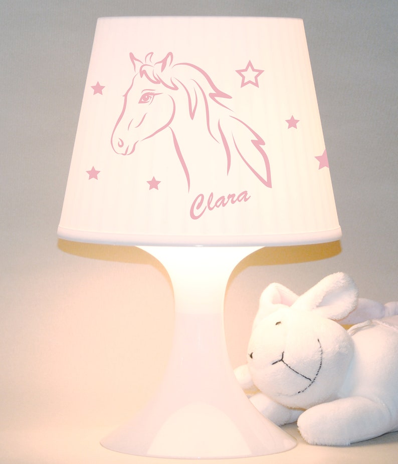 Kinderlampe, Tischlampe Pferd mit Wunschnamen Schlummerlampe Bild 3
