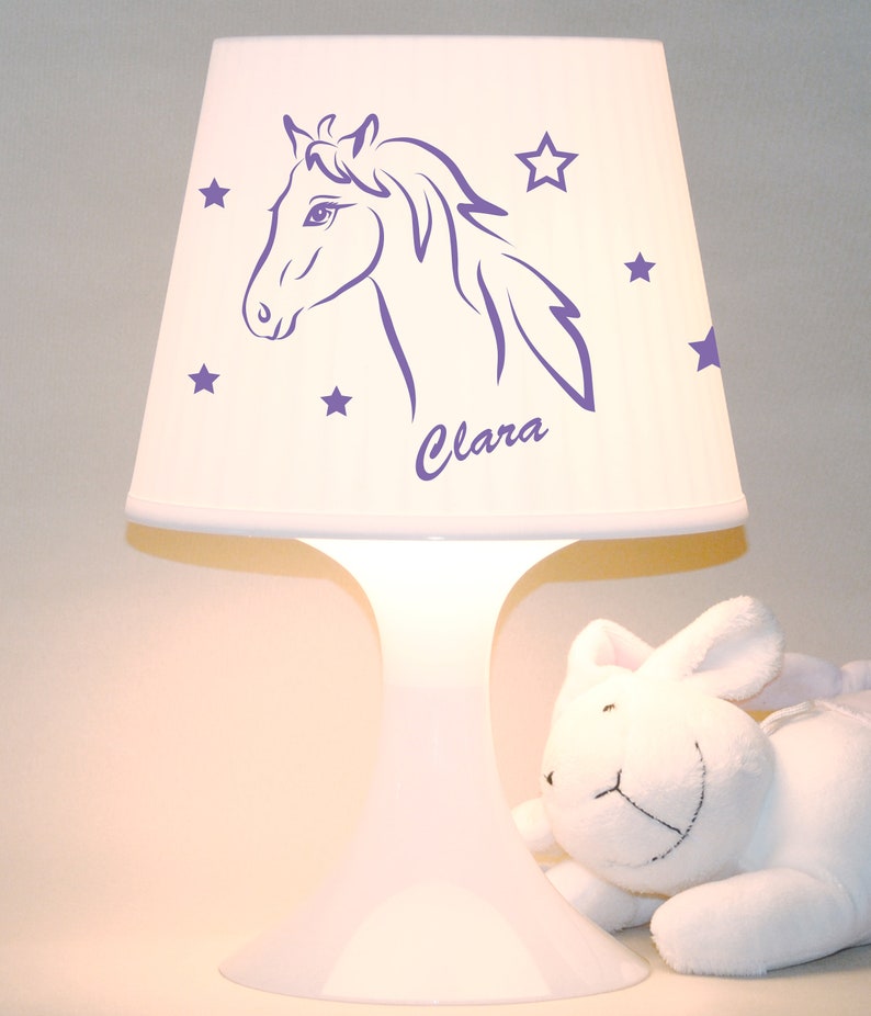 Kinderlampe, Tischlampe Pferd mit Wunschnamen Schlummerlampe Bild 4