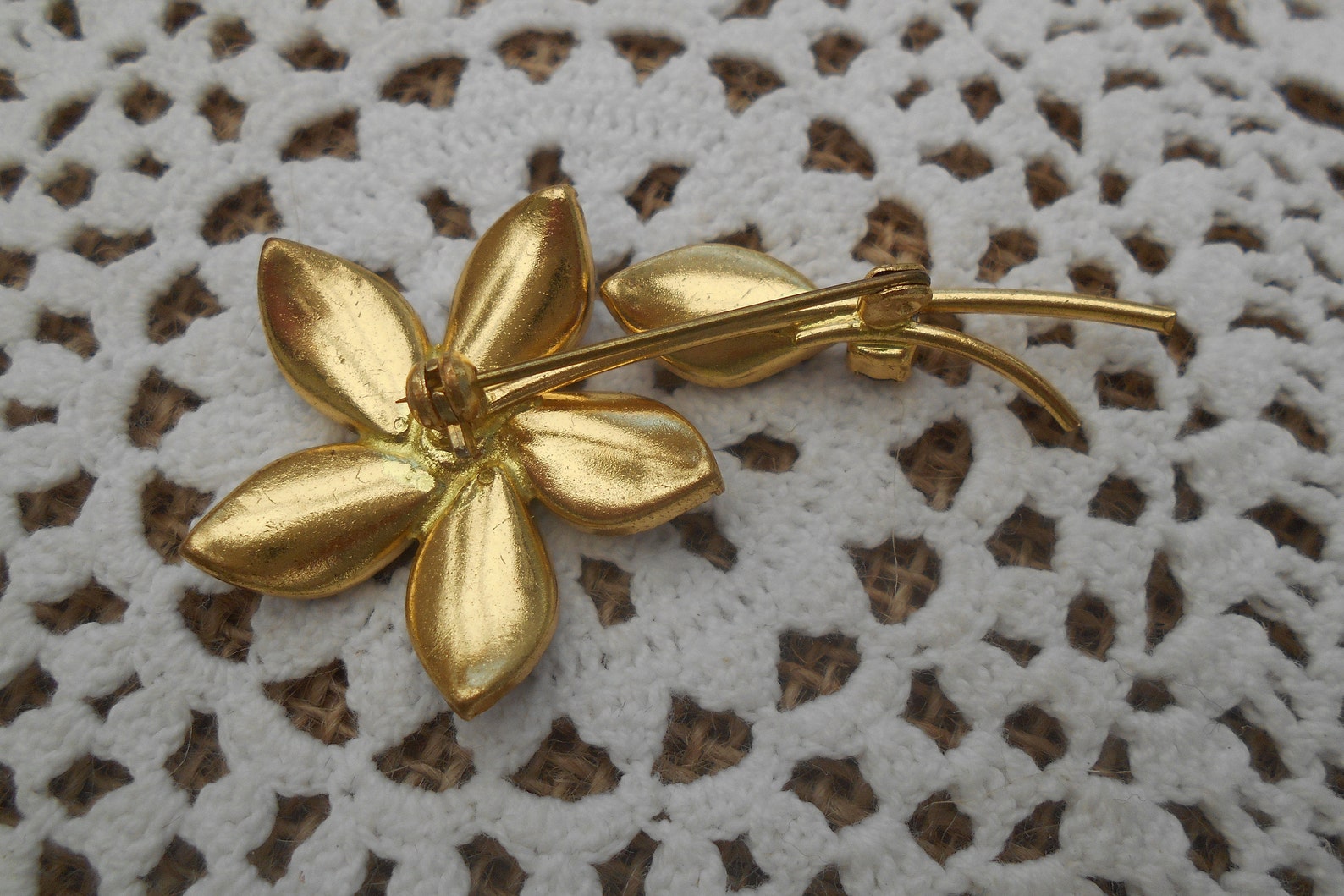 Gold Rose Brosche Mit Strass - Elegante Blumen Brosche Für Kleidung & Schals