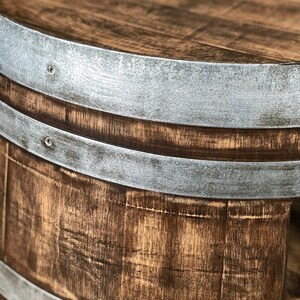 Table basse tonneau de vin avec étagère aspect tonneau de whisky image 3