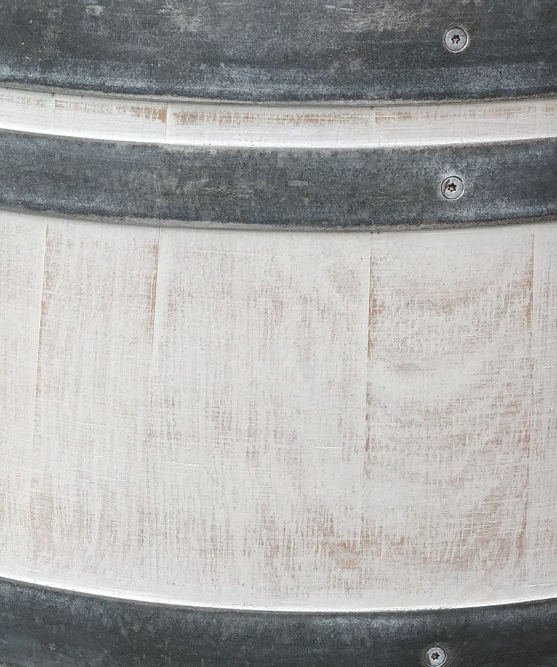 Round wine barrel shelf Shabby White