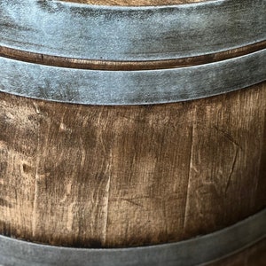 Round wine barrel shelf Whiskyfass-Optik