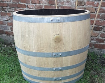 Plantenbak gemaakt van 3/4 gebruikt 300l wijnvat (225l)