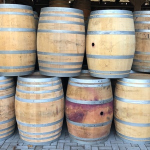 Original used wine barrel 300l, untreated