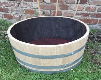 Bloempot gemaakt van 1/4 gebruikt wijnvat van 300l (75l)