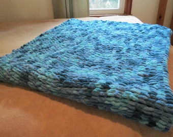 Seattle Seahawks Finger Loop Weighted Blanket Chunky Lime Green Chunky Navy Blue Chunky White Finger Loop Blanket Etsy