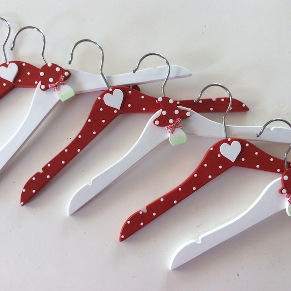 Children's clothes hanger from Pilzglück, clothes hanger, child, children's room, children's wardrobe, children's clothing, star, wardrobe, coat rack