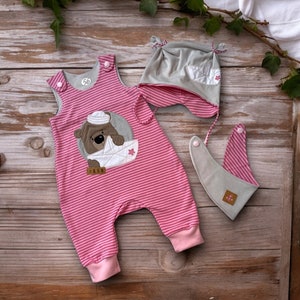 Handgefertigtes Newbornset: pink-rosa gestreift mit braunem Teddy und Segelboot Strampler, Mütze und Halstuch image 1