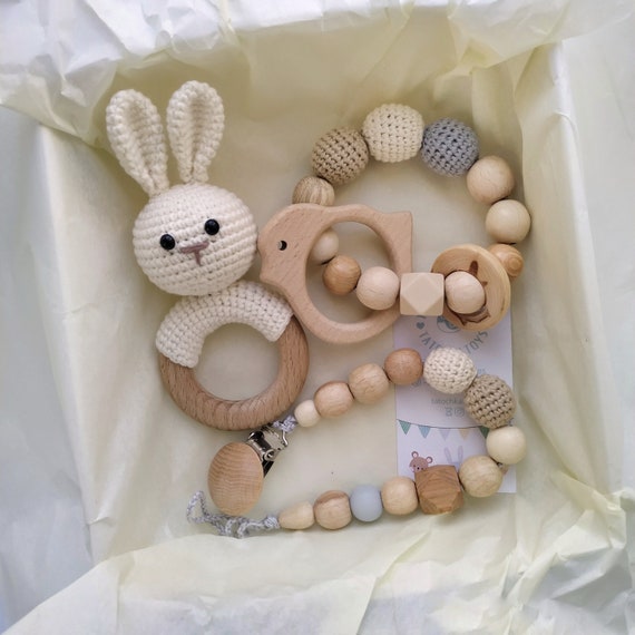 good gift for pregnant sister