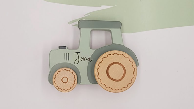 HOLZAUTO, personalisiert, Baby, Geschenk zur Geburt, Geschenk Schwangerschaft, Little Dutch, personalisierte Geschenke Auto 3 Traktor